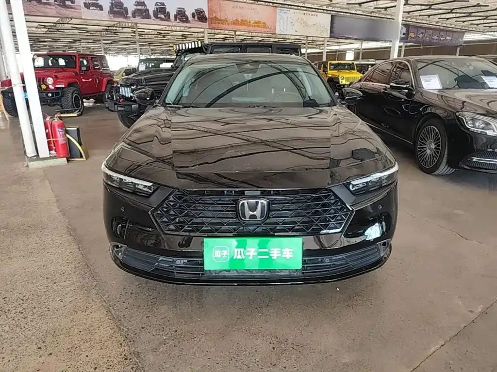 Honda Accord — фото 10
