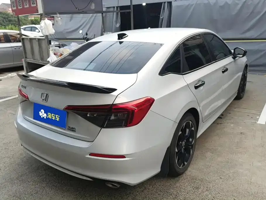 Honda Civic — фото 7