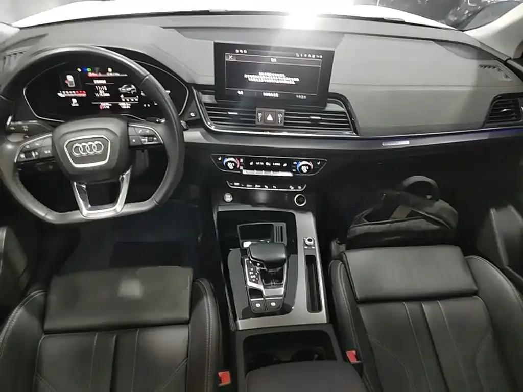 Audi Q5L — фото 4