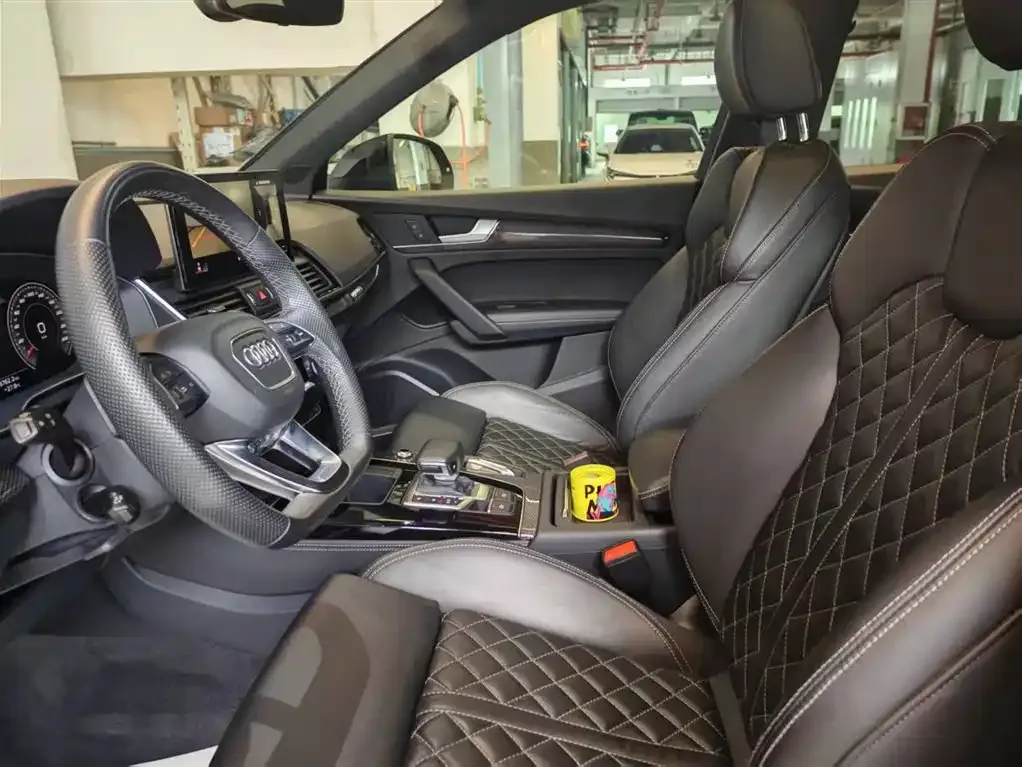 Audi Q5L Sportback — фото 8