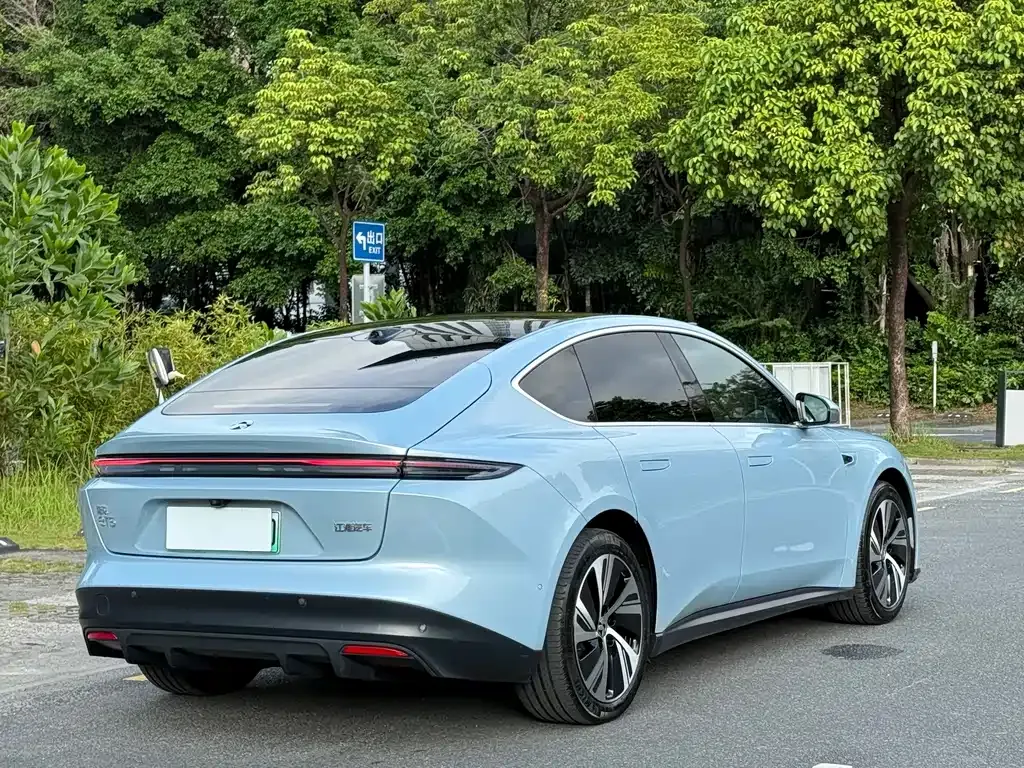 NIO ET5 — фото 3