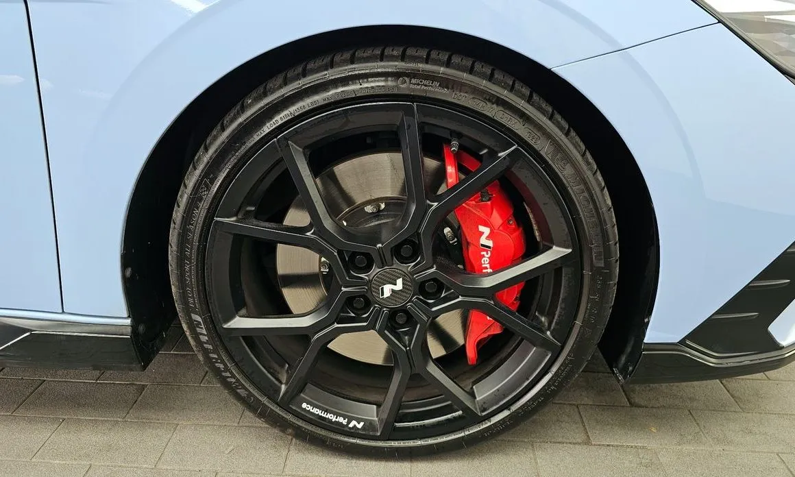Hyundai AVANTE — фото 9