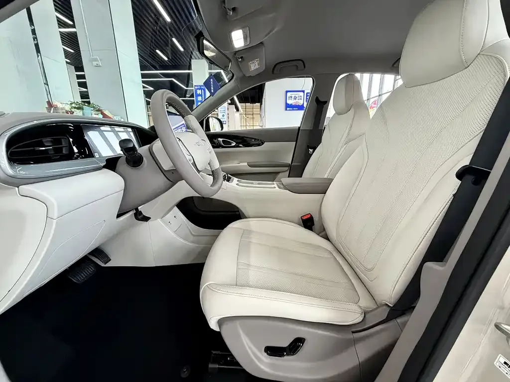 Geely Starburst — фото 6