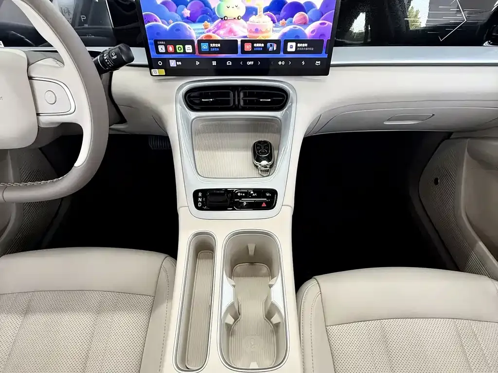 Geely Starburst — фото 9