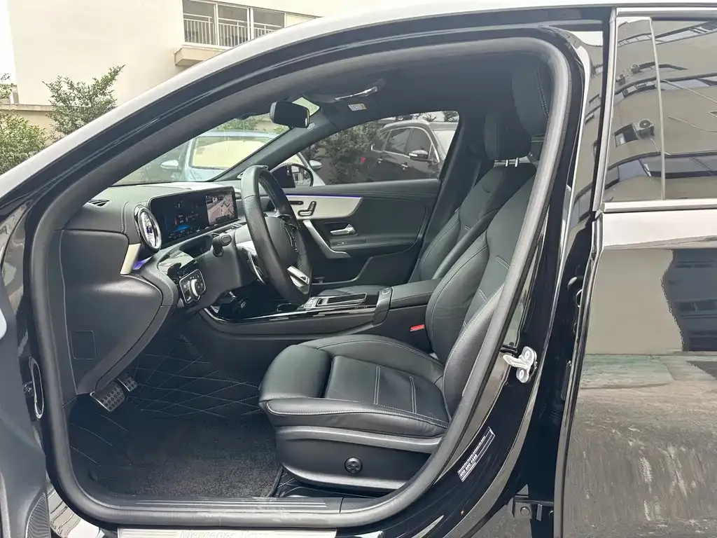 Mercedes-Benz A-Class AMG — фото 8