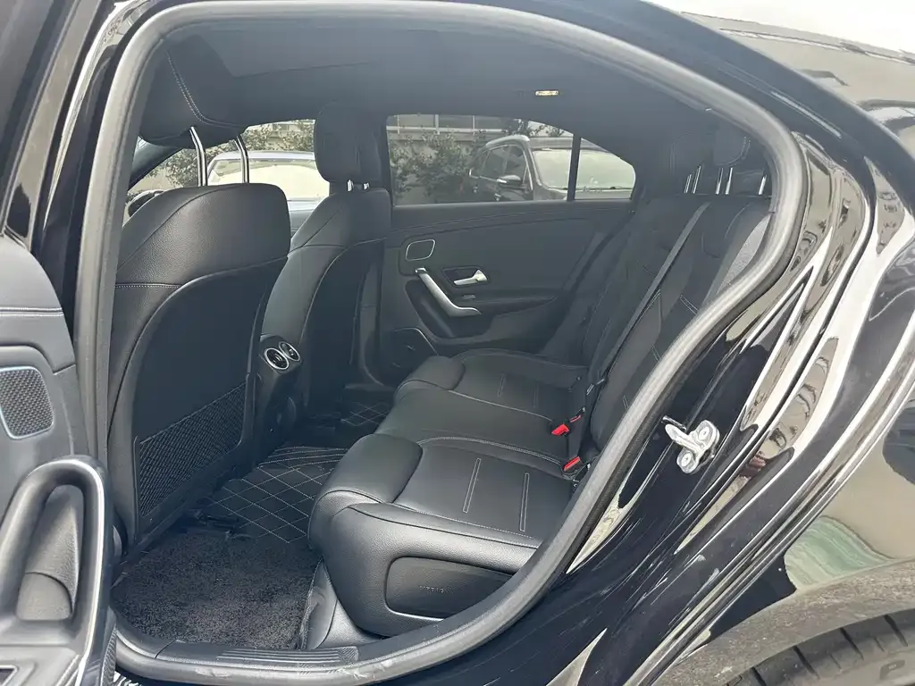 Mercedes-Benz A-Class AMG — фото 3