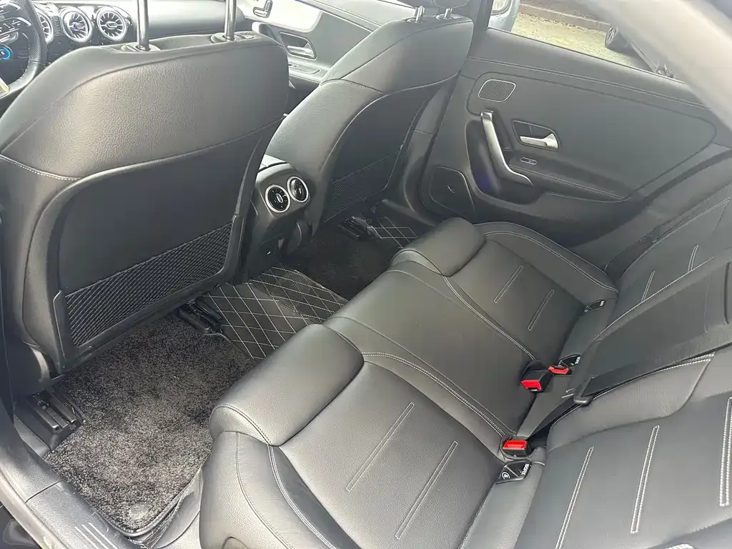 Mercedes-Benz A-Class AMG — фото 4