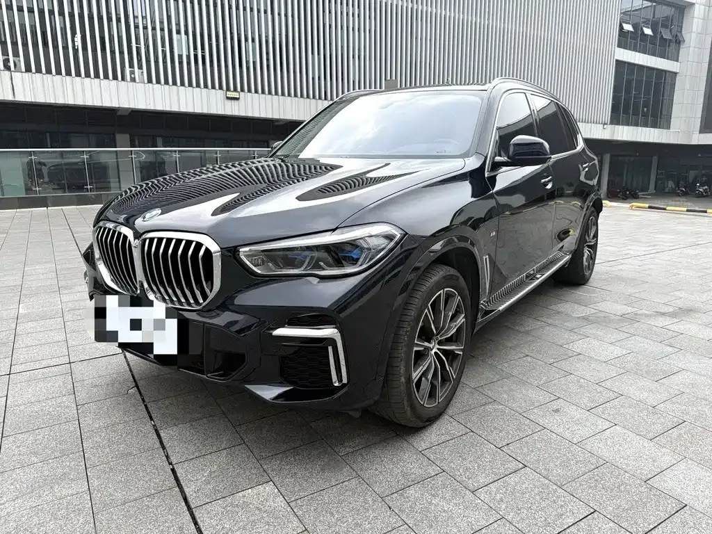 BMW X5 — фото 1