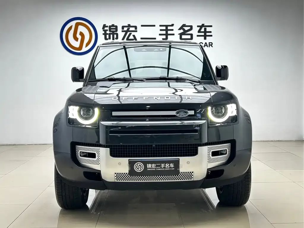 Land Rover Defender — фото 10