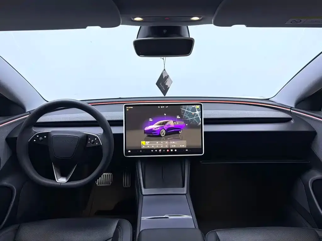 Tesla Model 3 — фото 6