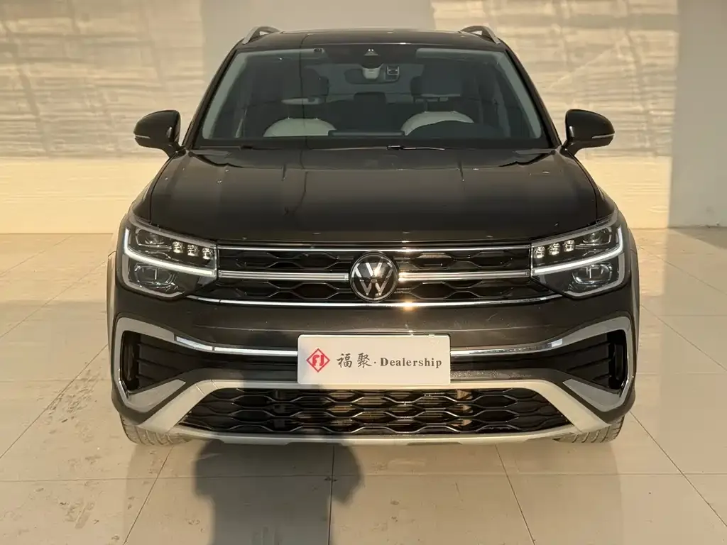 Volkswagen Tharu — фото 1