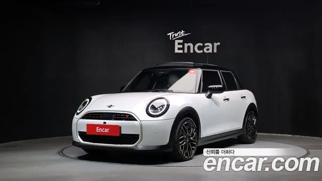 Mini Cooper — фото 1