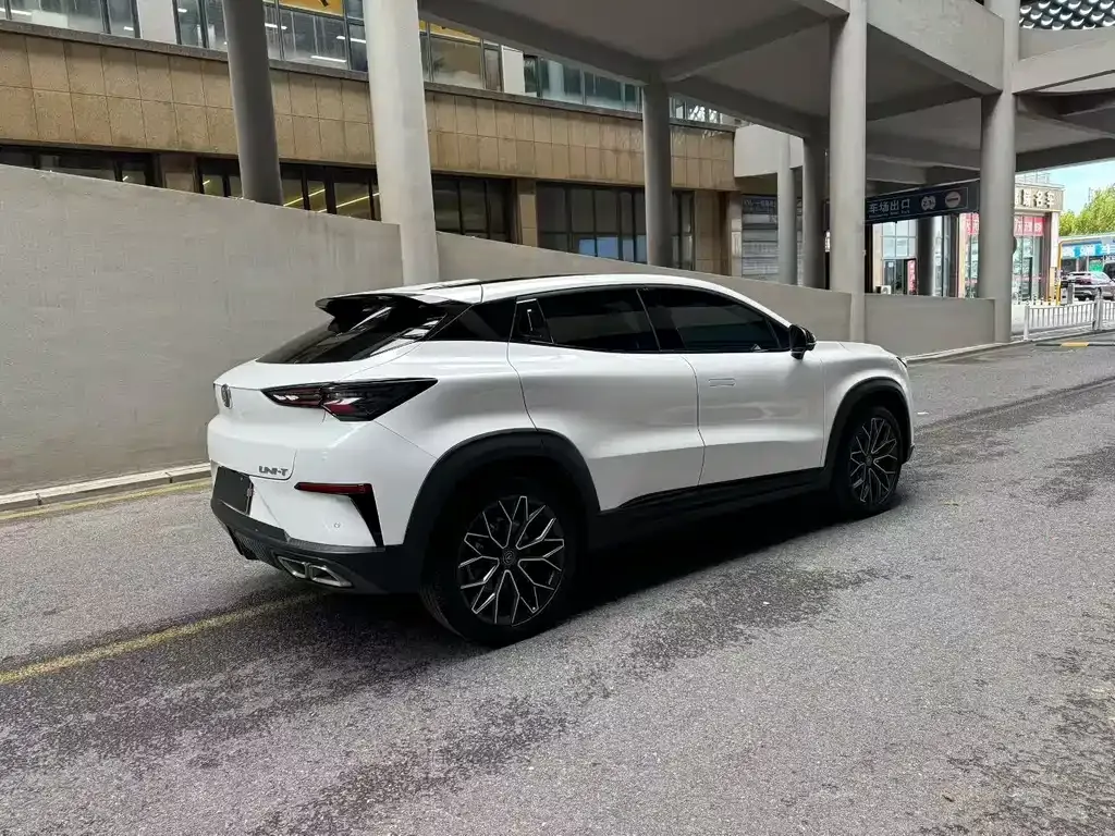 Changan UNI-T — фото 8