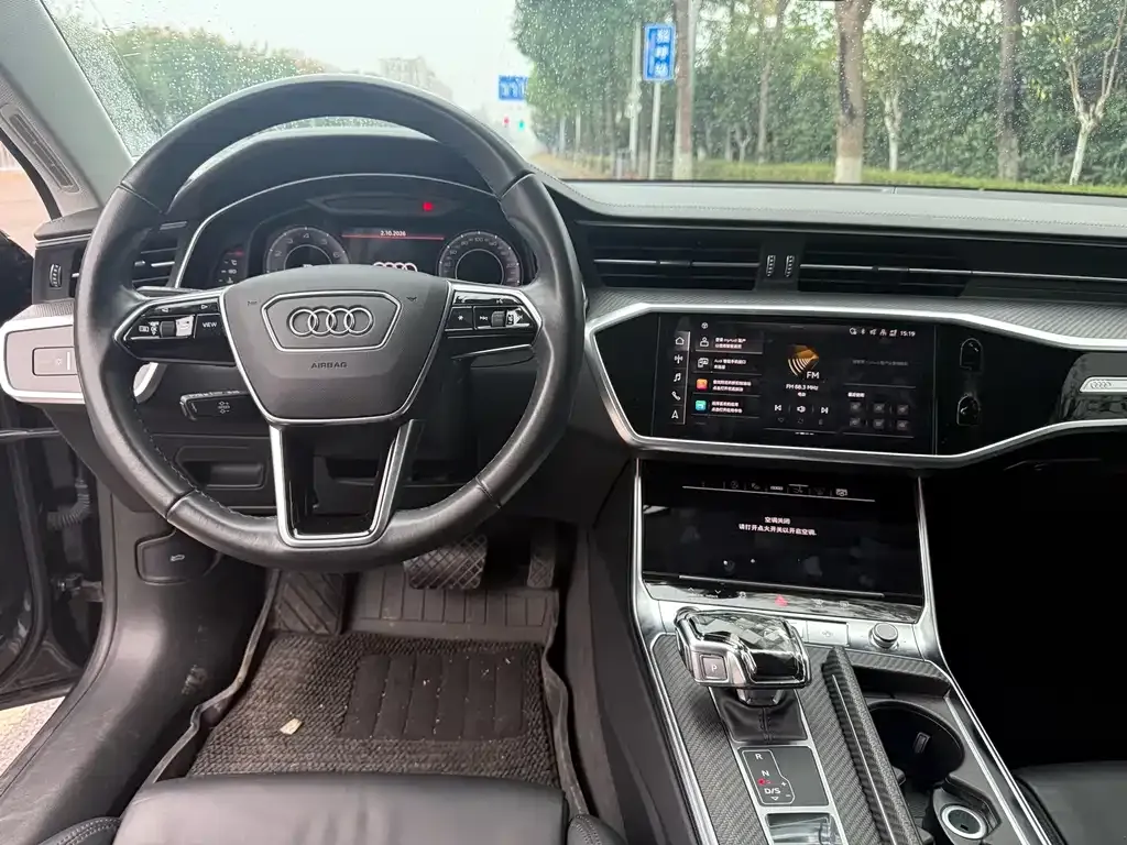 Audi A7 — фото 10