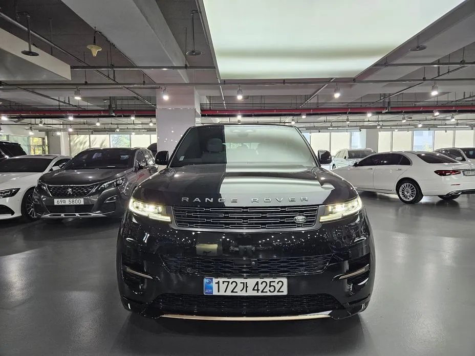 Land Rover Range Rover Sport — фото 1