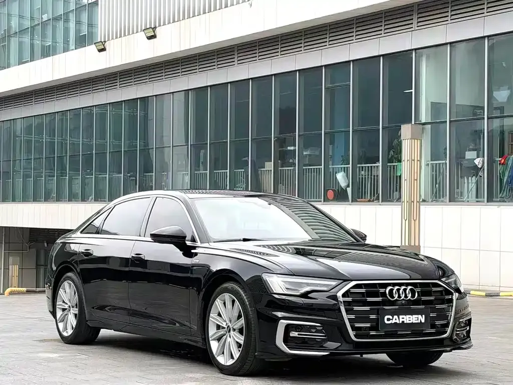 Audi A6L — фото 10