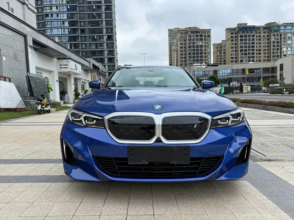 BMW i3 — фото 7