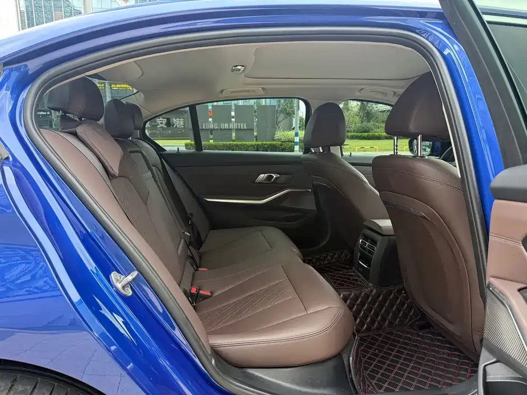 BMW i3 — фото 10