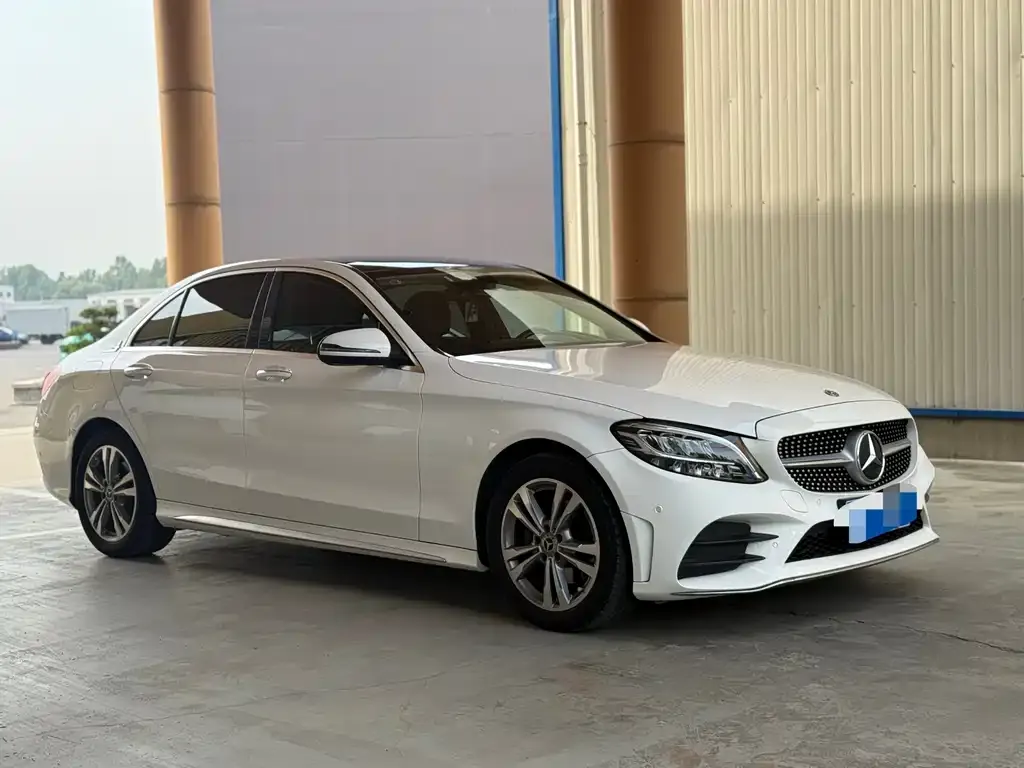Mercedes-Benz C-Class — фото 2