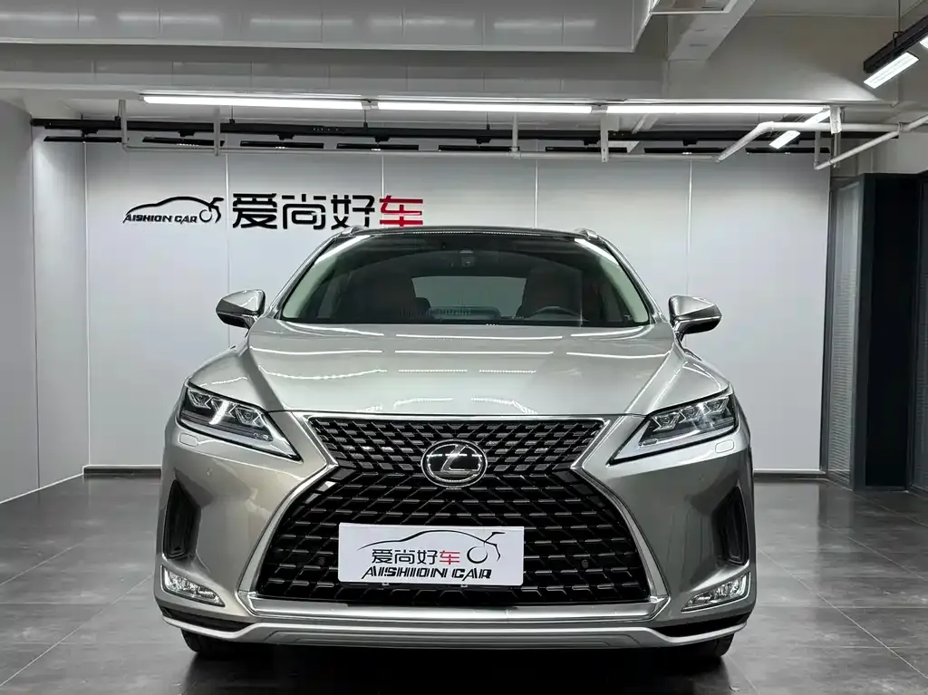 Lexus RX — фото 8