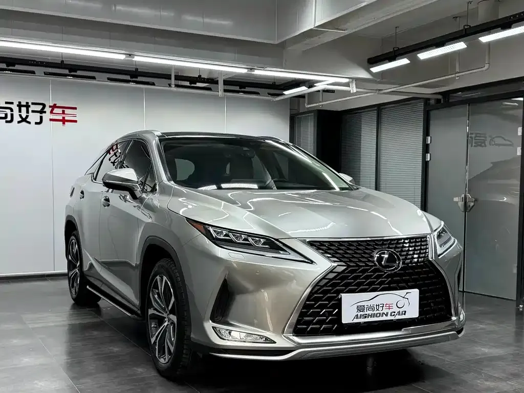 Lexus RX — фото 4