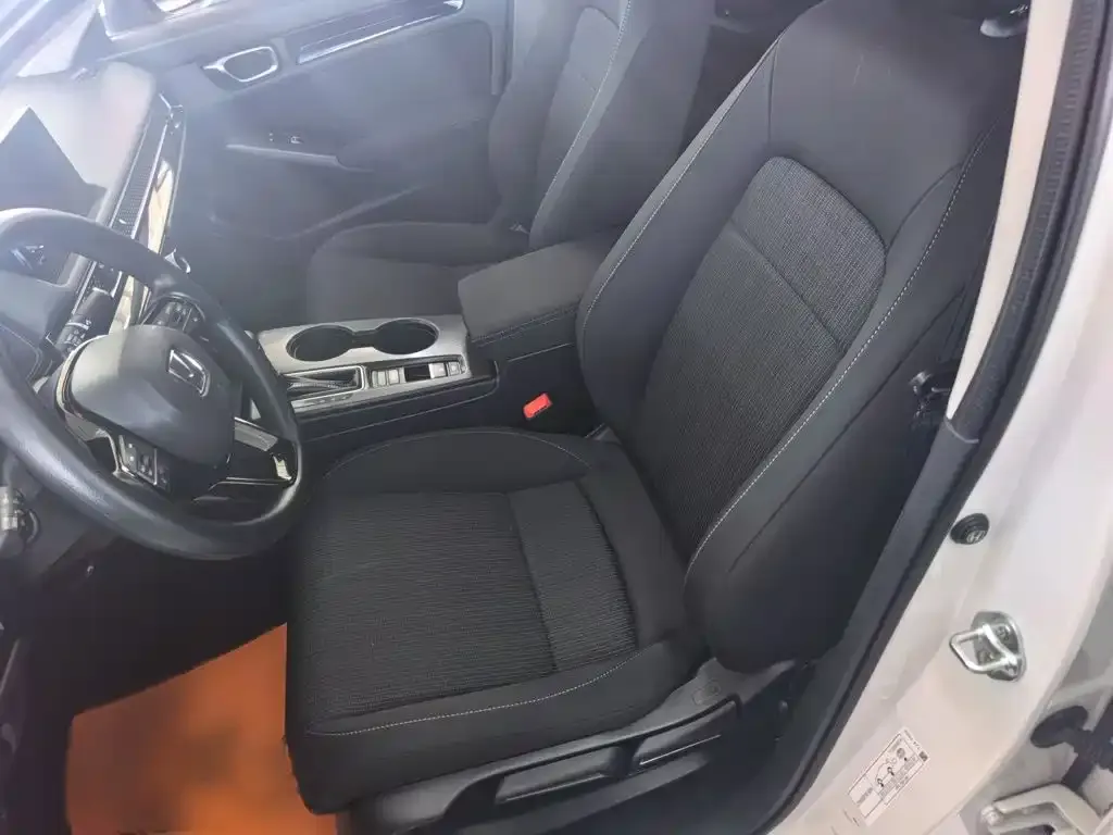 Honda Civic — фото 7