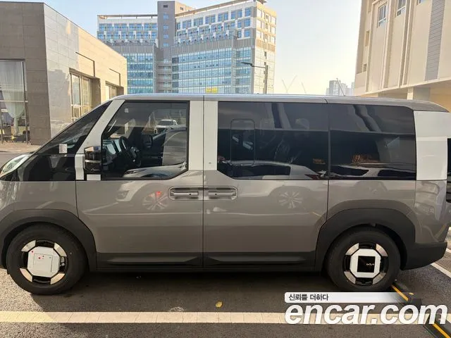 Kia PV5 — фото 4
