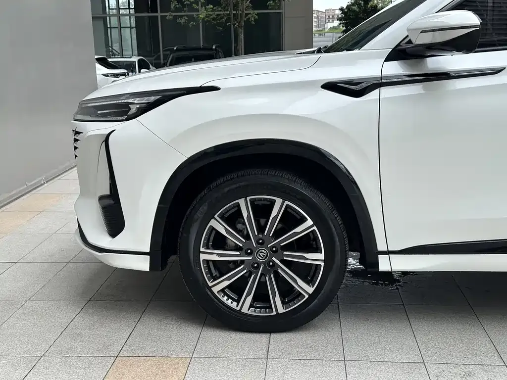 Changan CS75 PLUS — фото 3