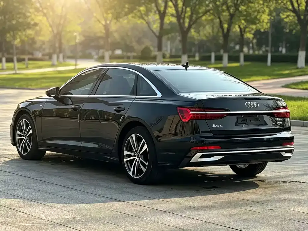 Audi A6L — фото 3