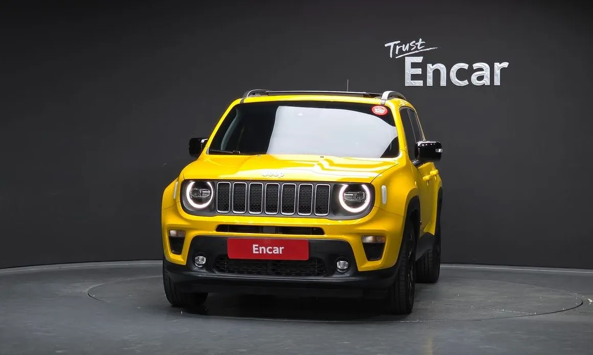 Jeep Renegade — фото 4