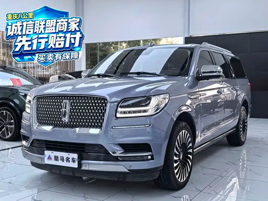 Lincoln Navigator — фото 1