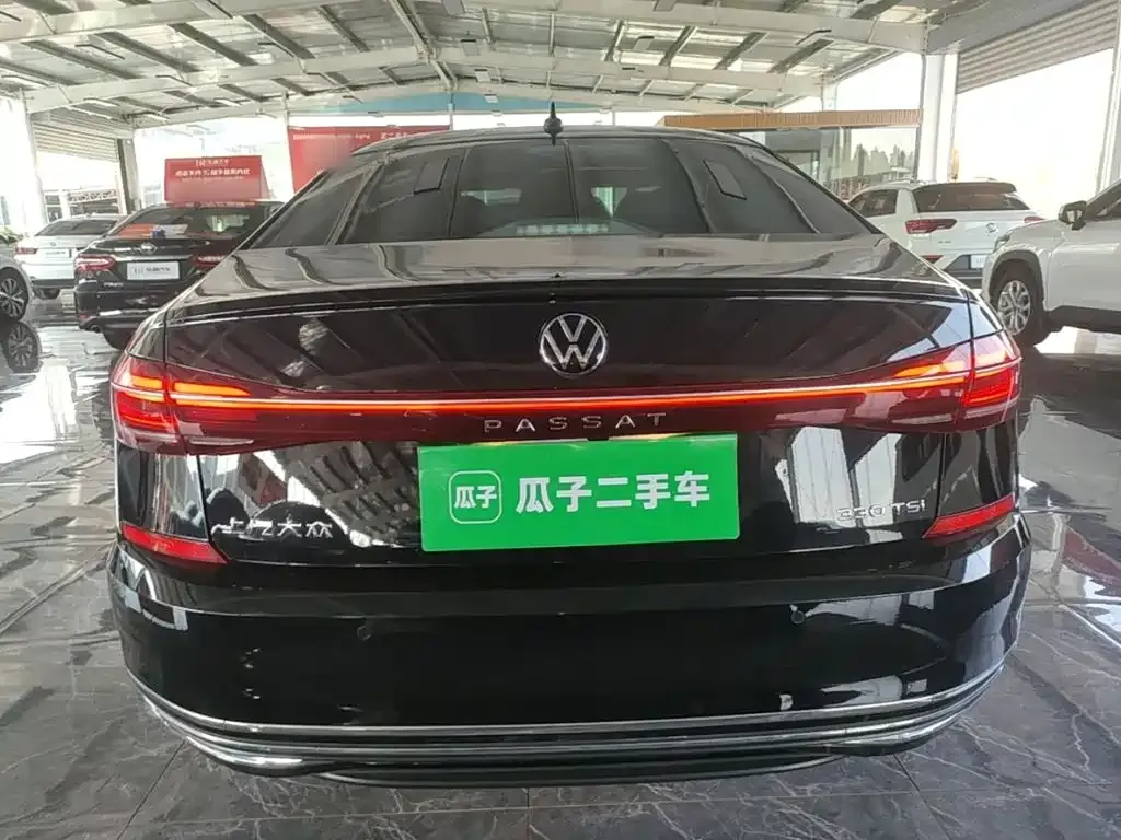 Volkswagen Passat — фото 5
