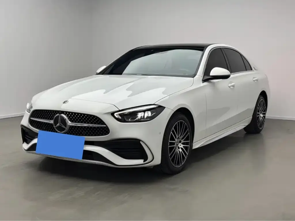 Mercedes-Benz C-Class — фото 1