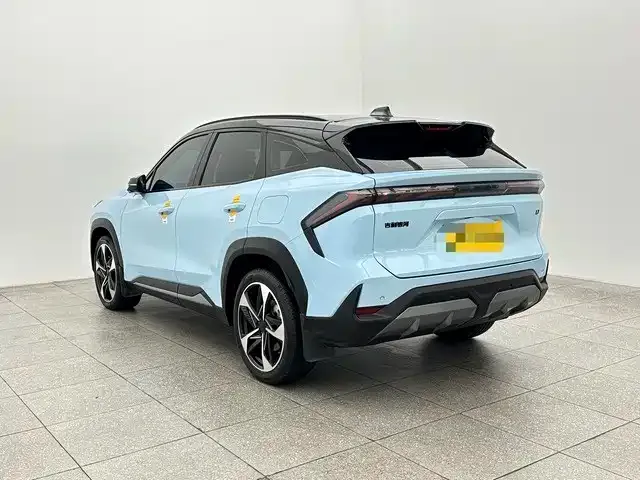 Geely Galaxy L7 — фото 10