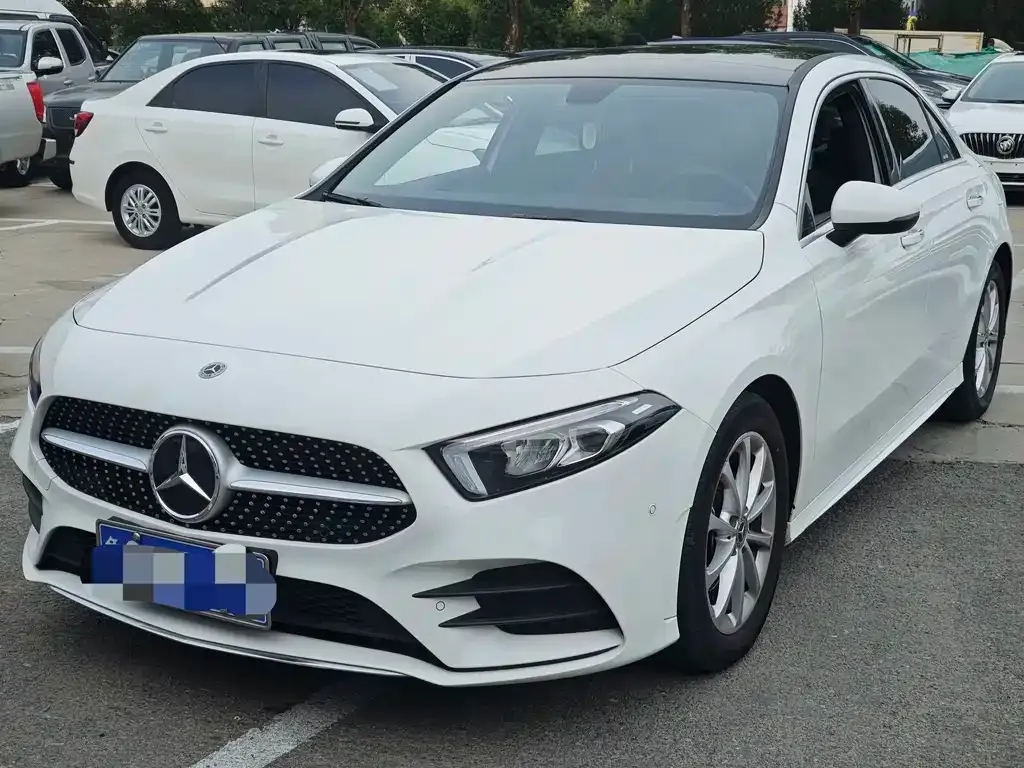 Mercedes-Benz A-Class — фото 1
