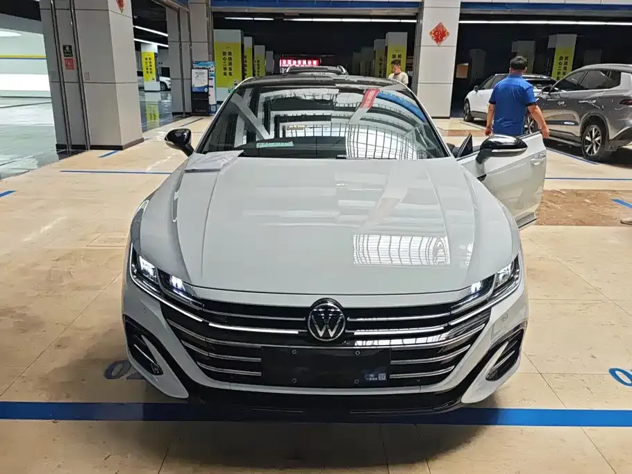 Volkswagen CC — фото 9