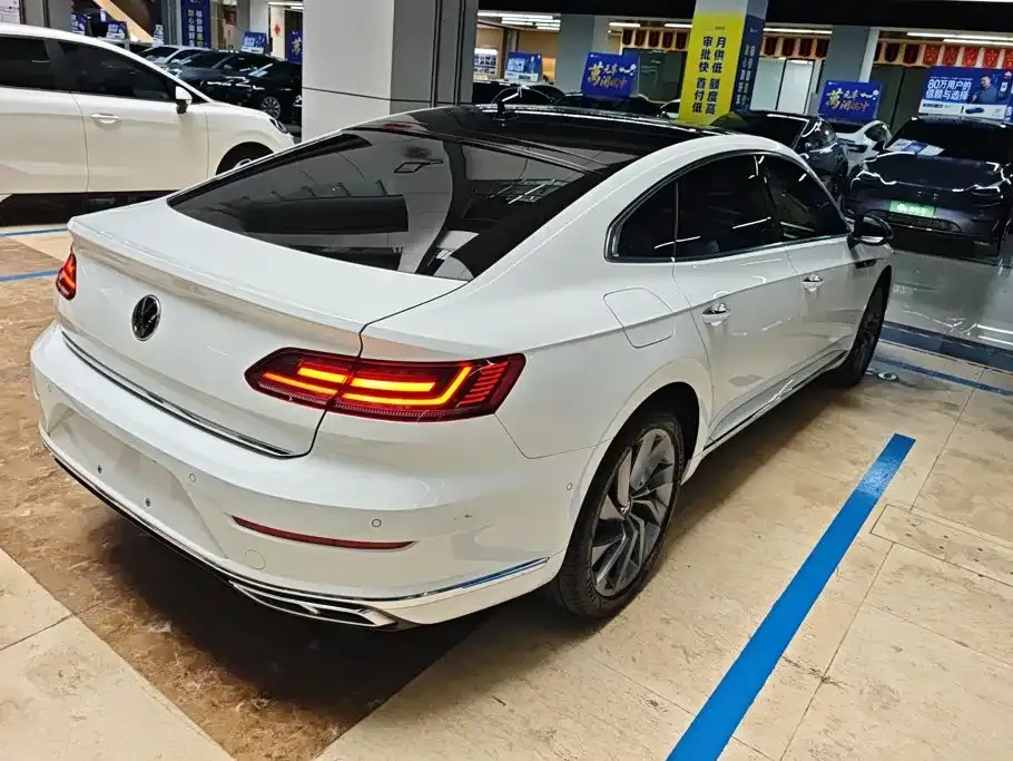 Volkswagen CC — фото 8
