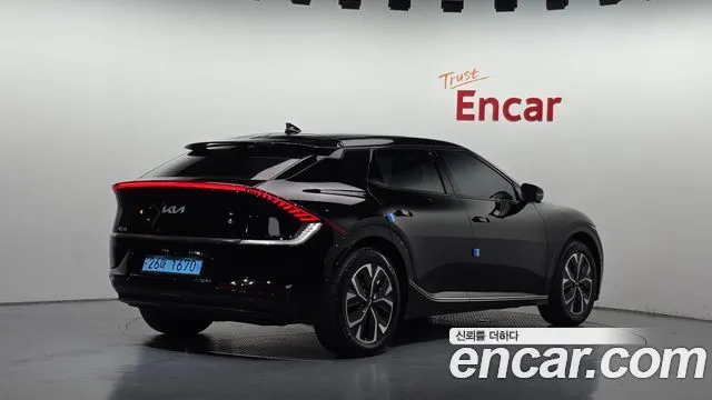 Kia EV6 — фото 4