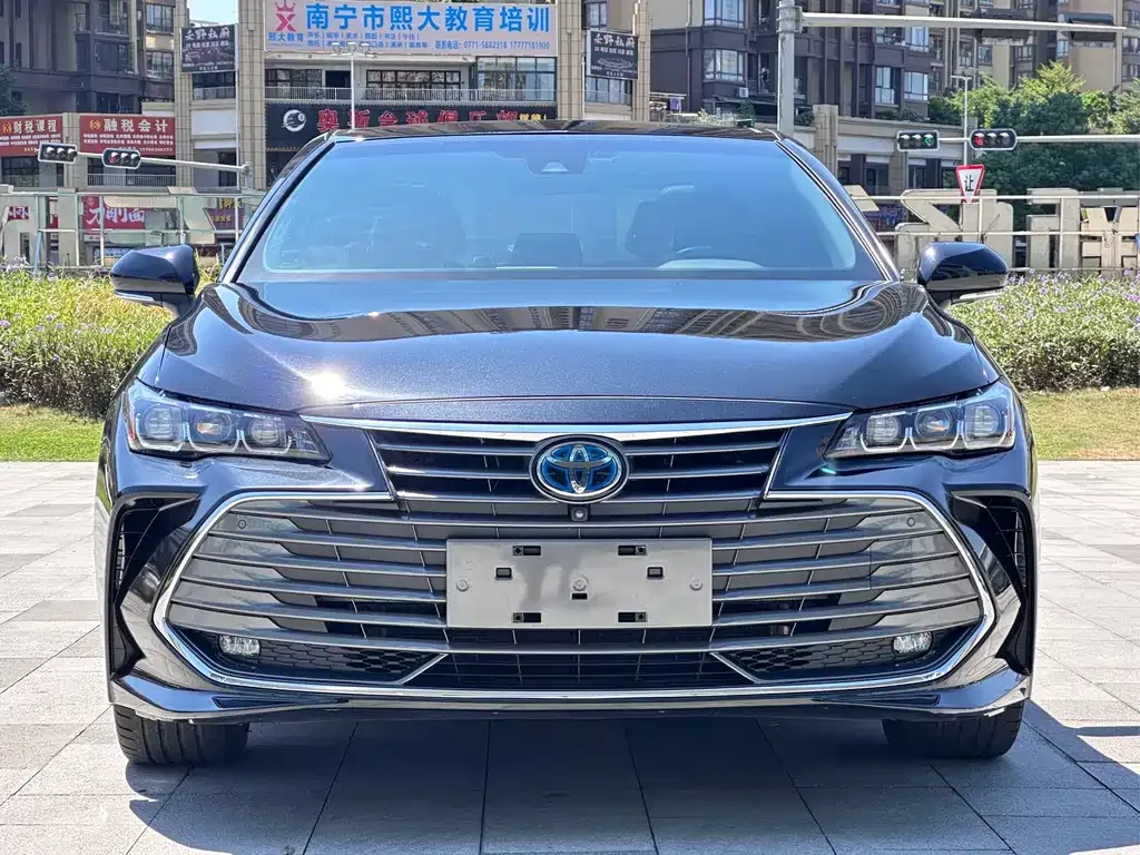 Toyota Avalon — фото 3