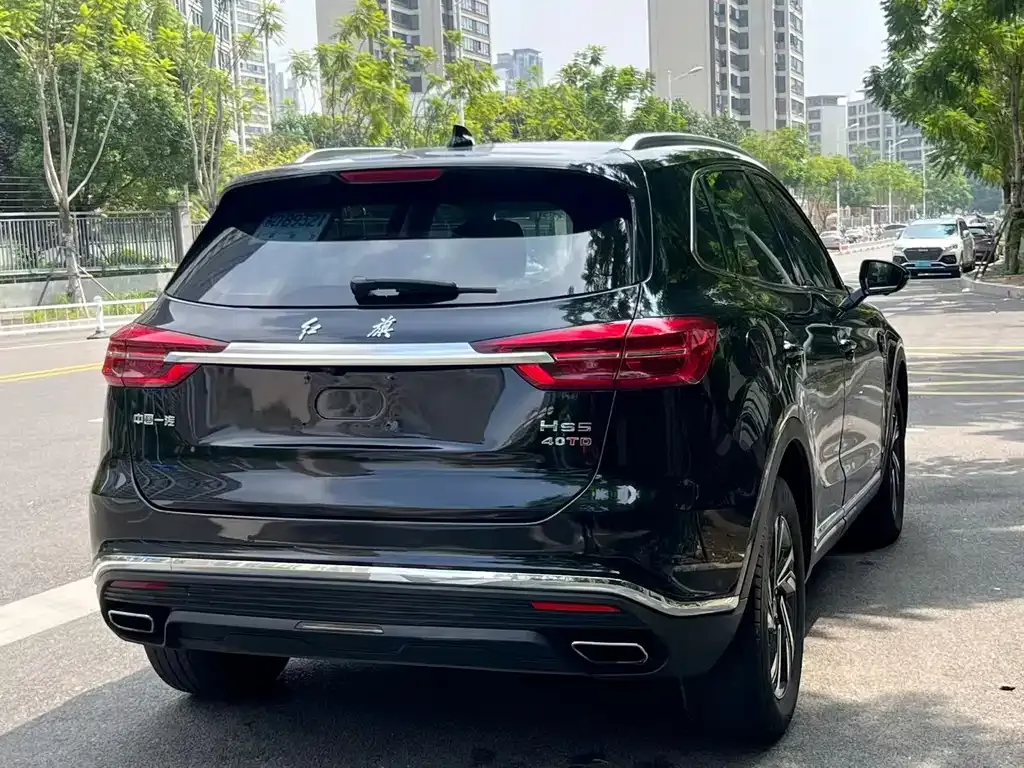 Hongqi HS5 — фото 8