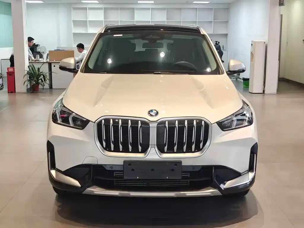 BMW X1 — фото 4