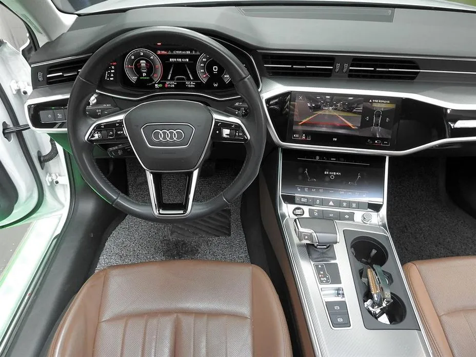 Audi A6 — фото 6