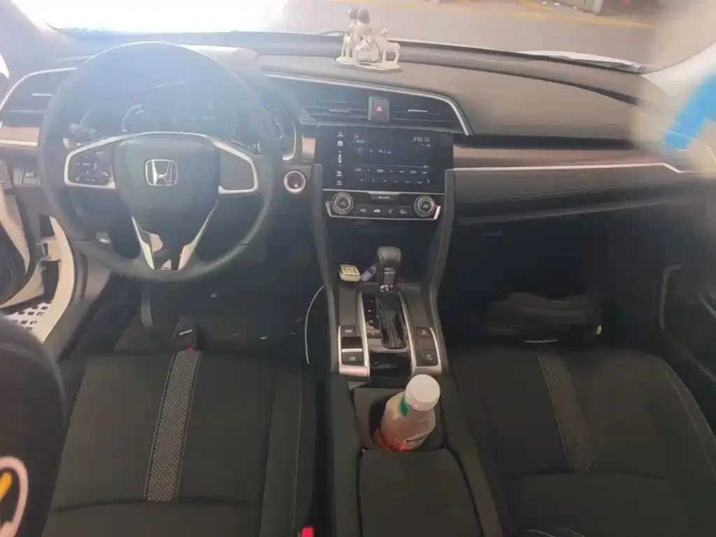 Honda Civic — фото 2