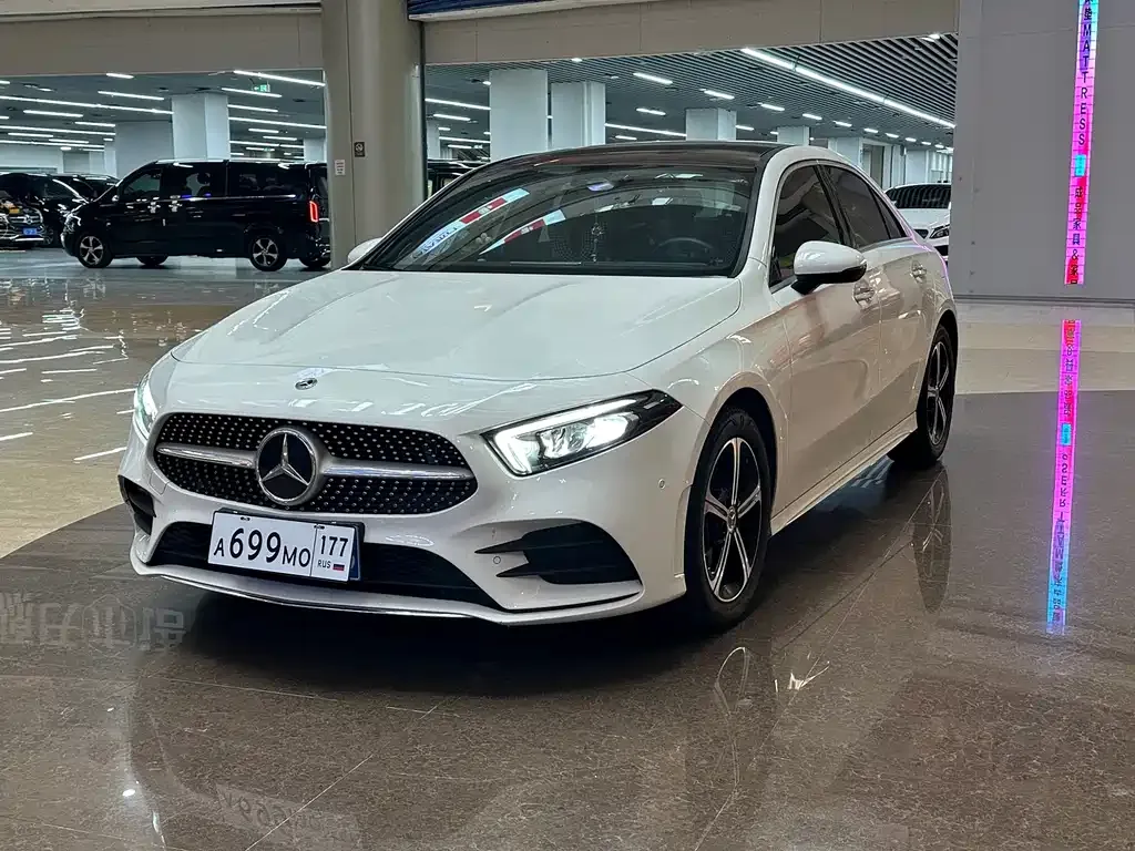 Mercedes-Benz A-Class — фото 1