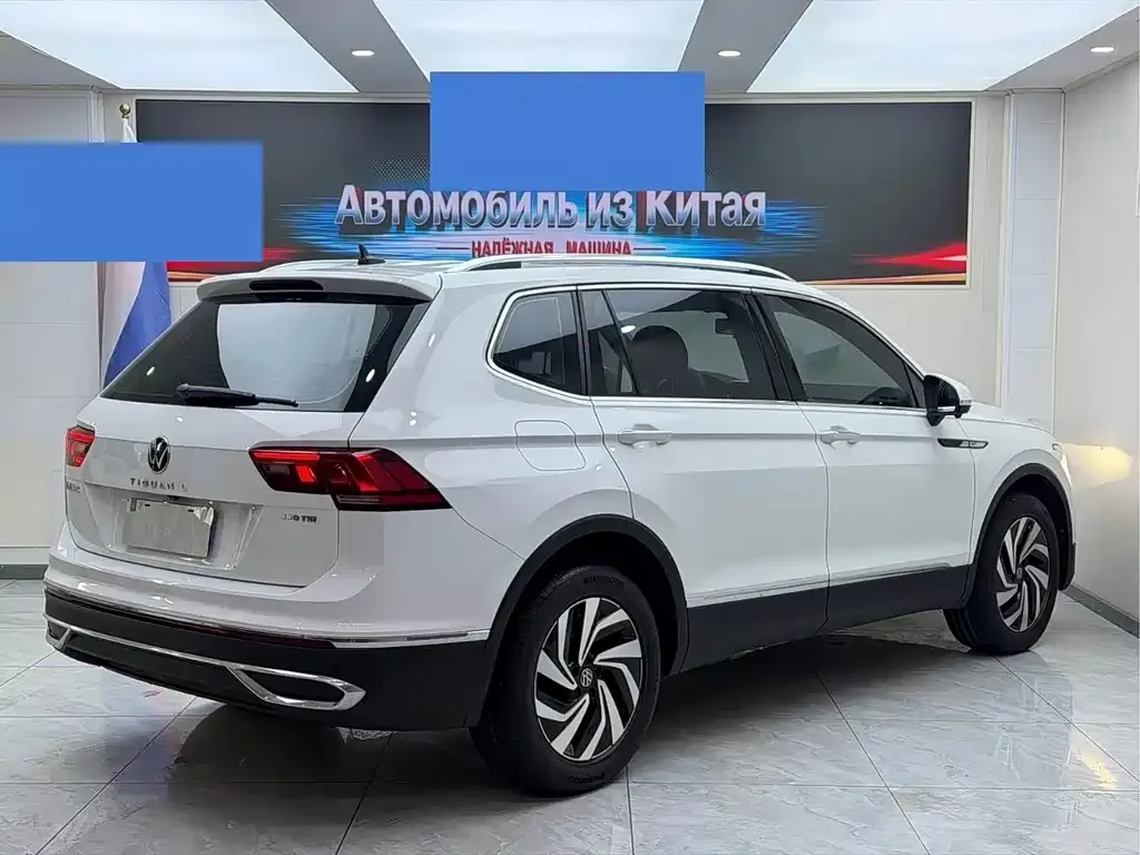 Volkswagen Tiguan L — фото 4
