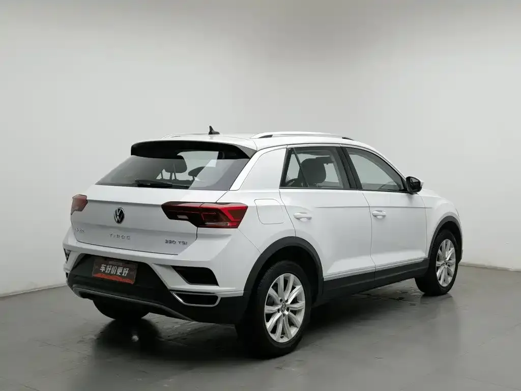 Volkswagen T-Roc — фото 3