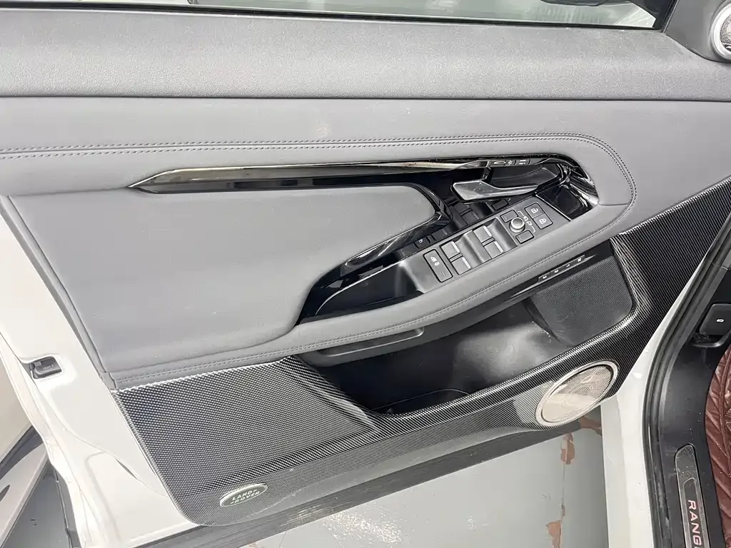 Land Rover Evoque — фото 3