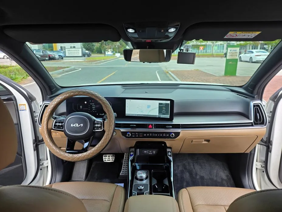 Kia Sorento — фото 5