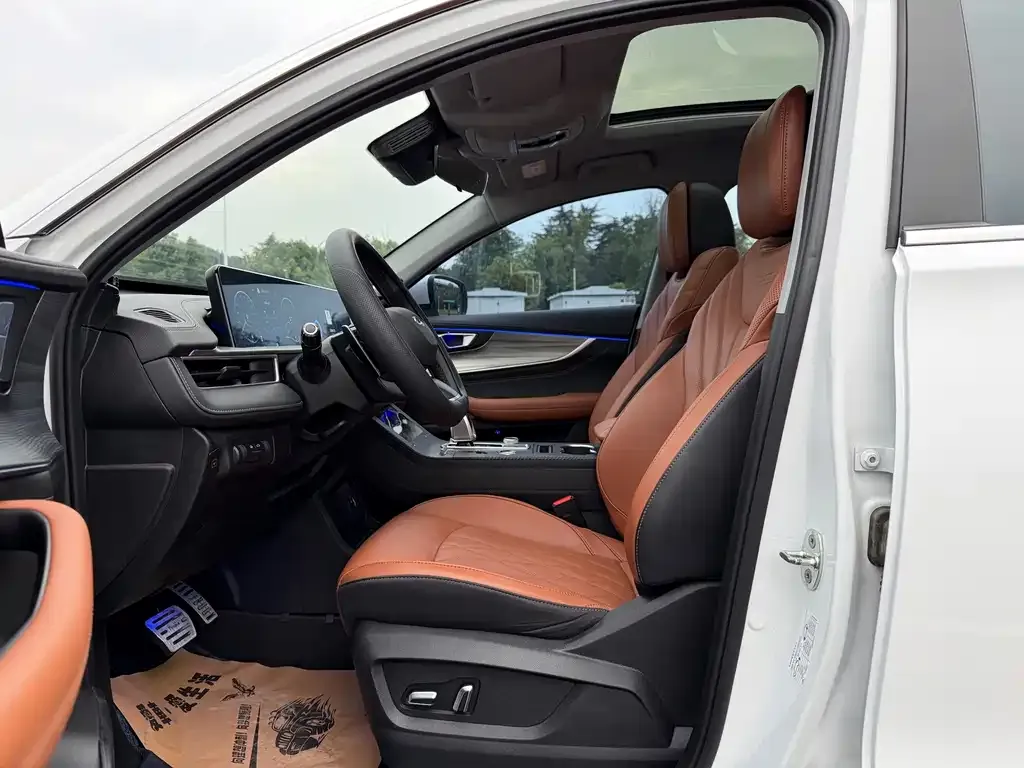 Chery Tiggo 8 PLUS — фото 2