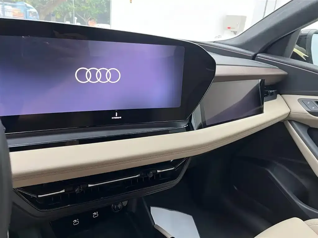 Audi Q6L e-tron — фото 3